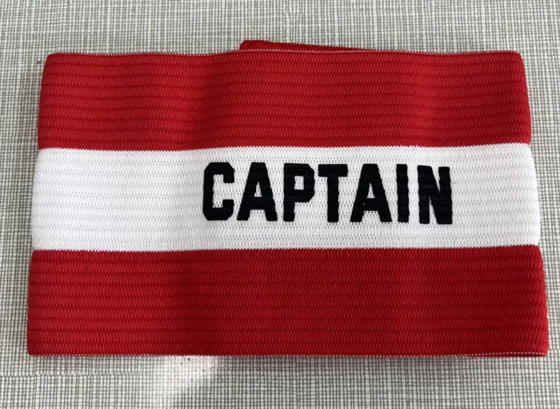 Brassard Capitaine de l'Apéro — coloris Rouge