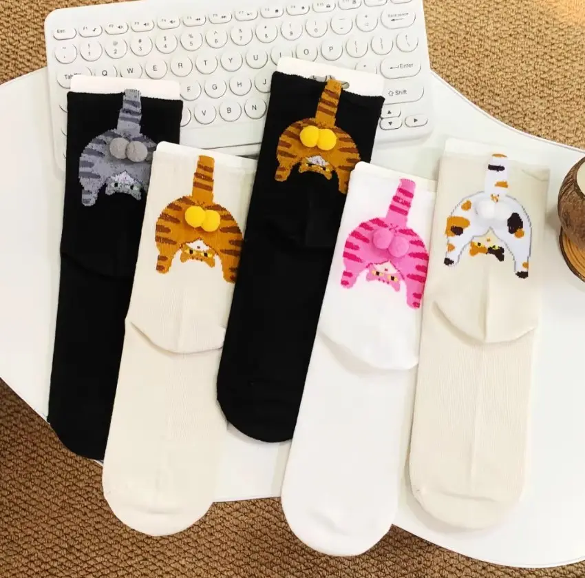 Chaussettes Cartoon Chat — 5 motifs félins
